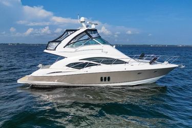 45' Cruisers Yachts 2007 Yacht For Sale